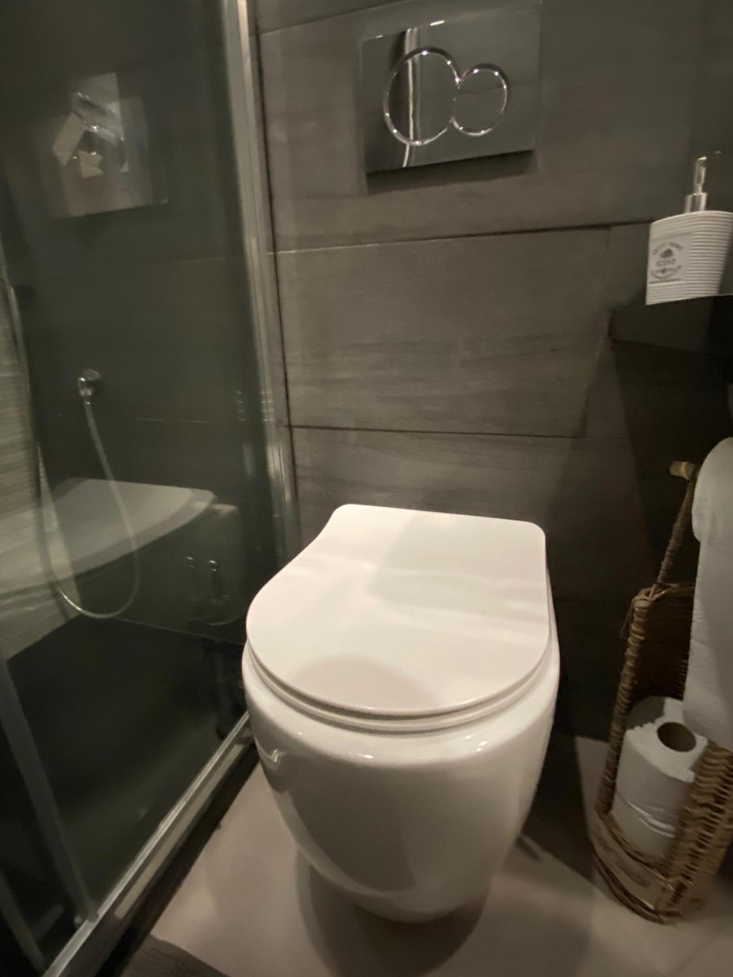 Elegant Appartament Milánó Kültér fotó